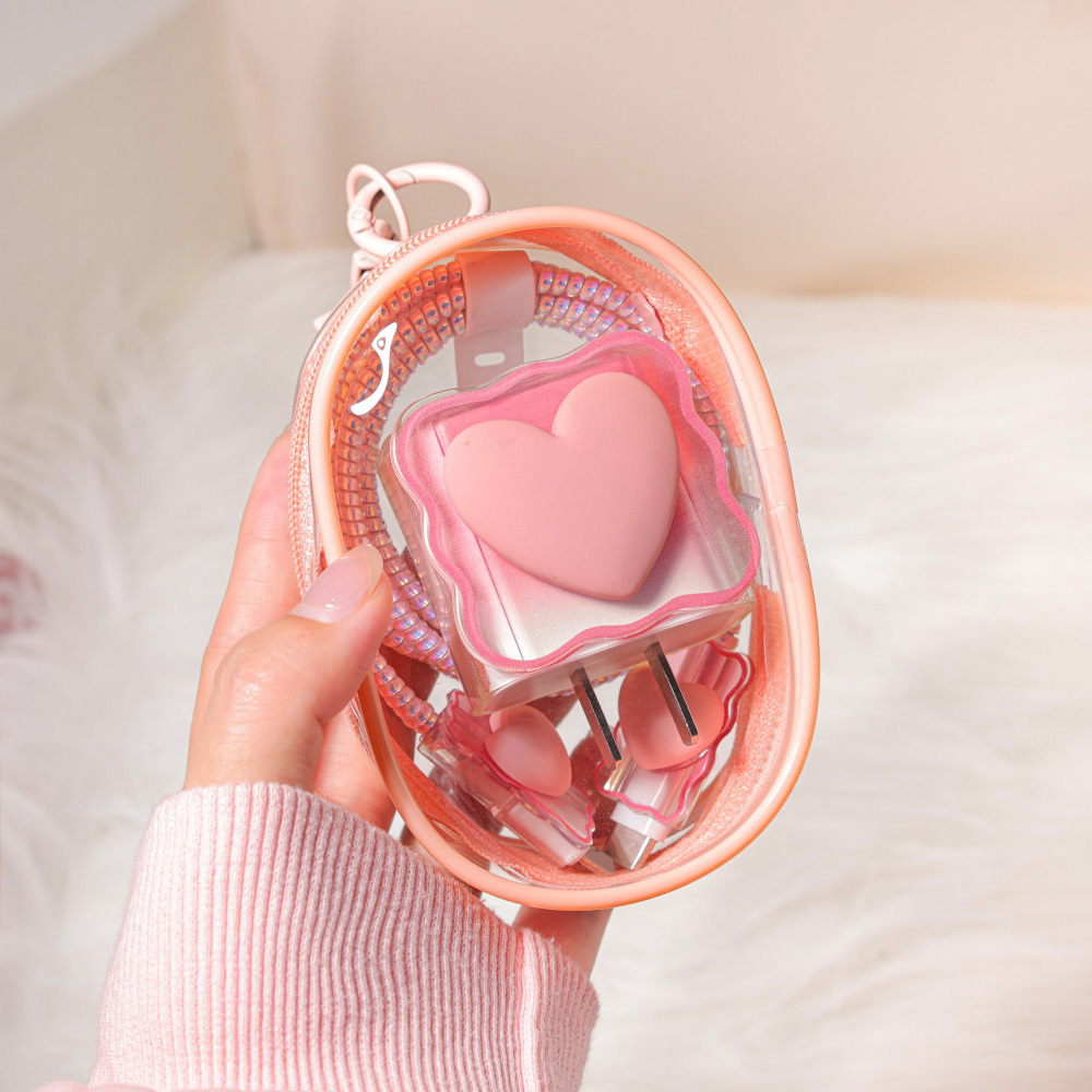 Travel Accessories Kit Bag - 6개입 러브 하트 모양 아이폰 20W