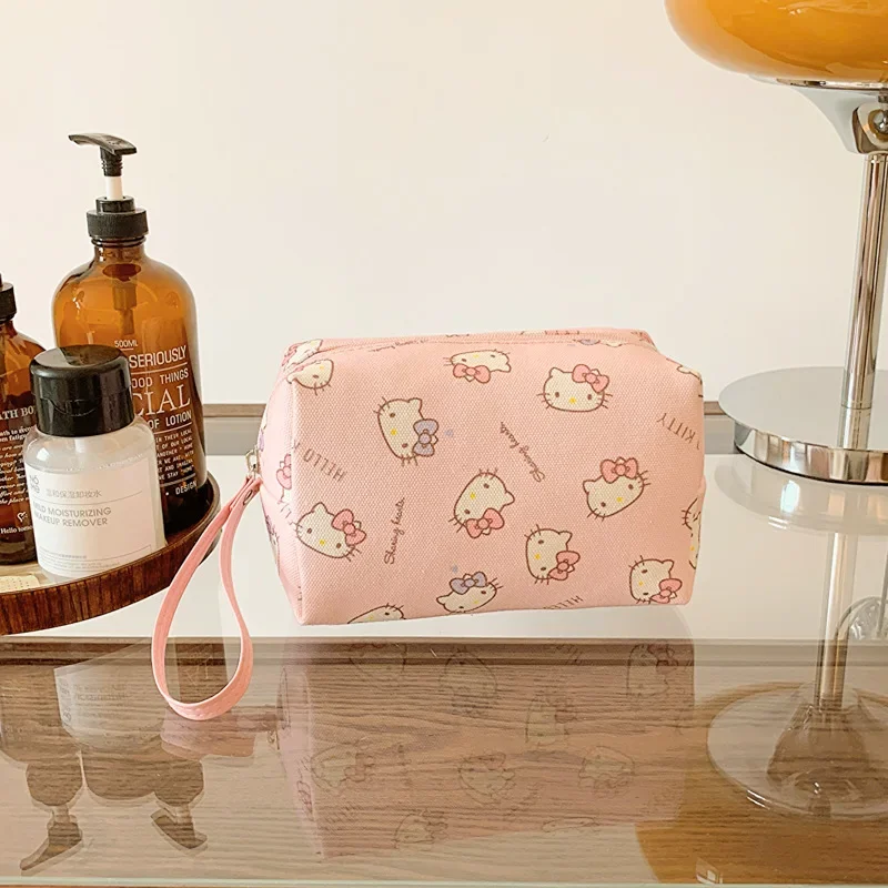헬로 키티 메이크업 가방 대용량 세면도구 가방 휴대용  - Travel Accessories Organiser 리뷰 및 가격